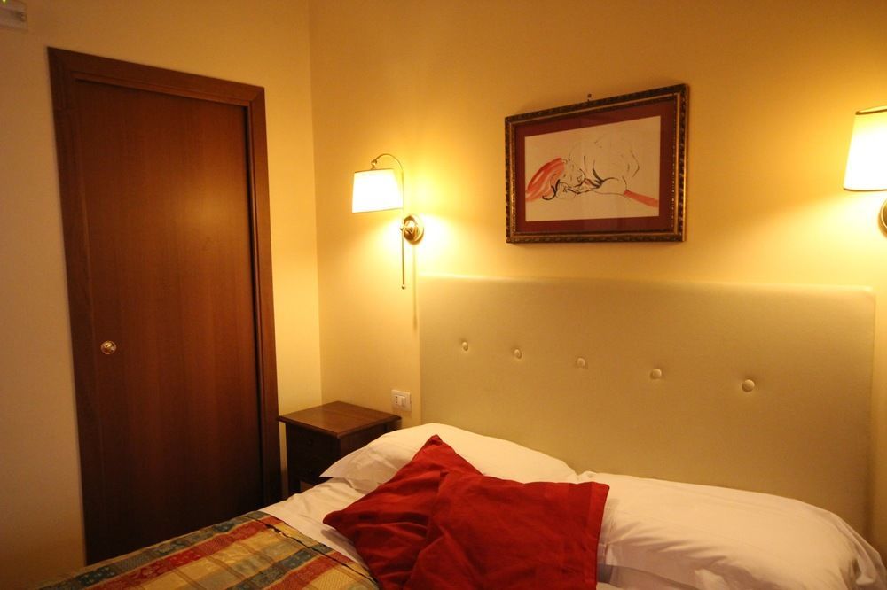 Internouno Otel Roma Dış mekan fotoğraf
